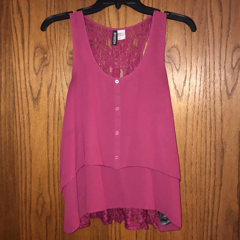 Women’s Maroon lace tank top